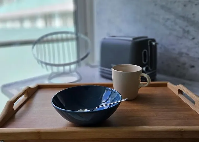 Downtown Bohemian Charm 푼샬