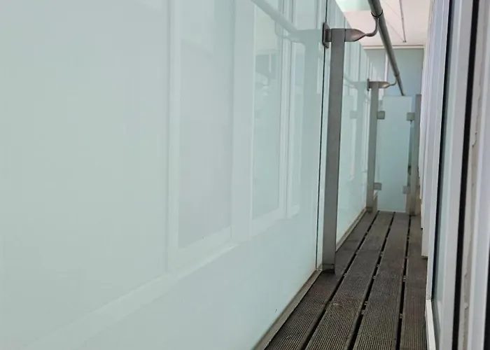 Downtown Bohemian Charm 아파트 푼샬